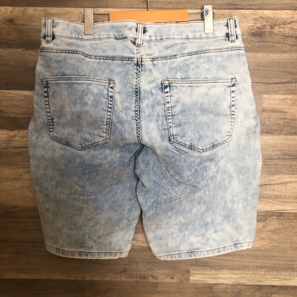Denim Blue 80s Inspired Acid Wash Men Jean Shorts Size 34 - Picture 9 of 9